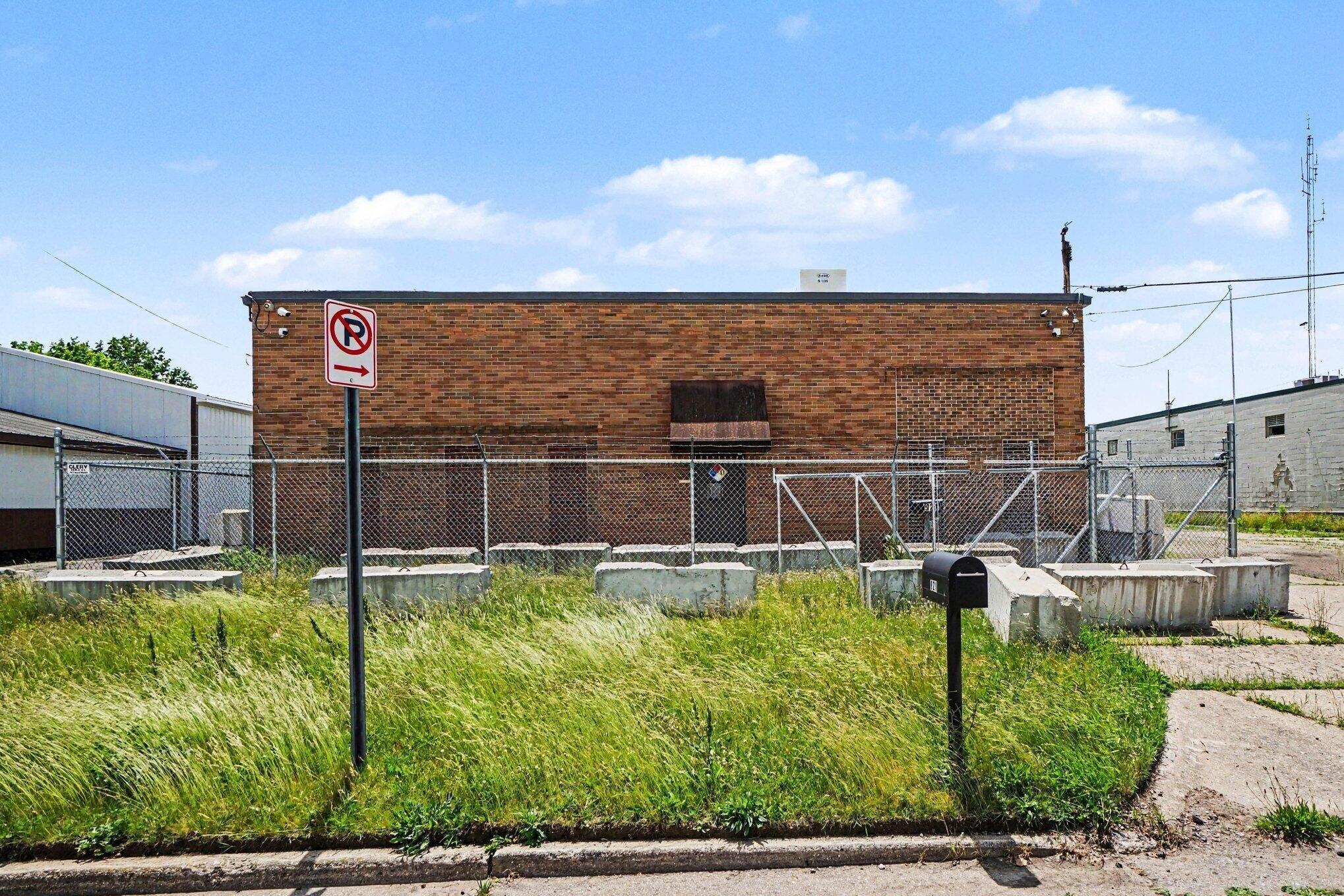 Property Image for 921 Terminal Road