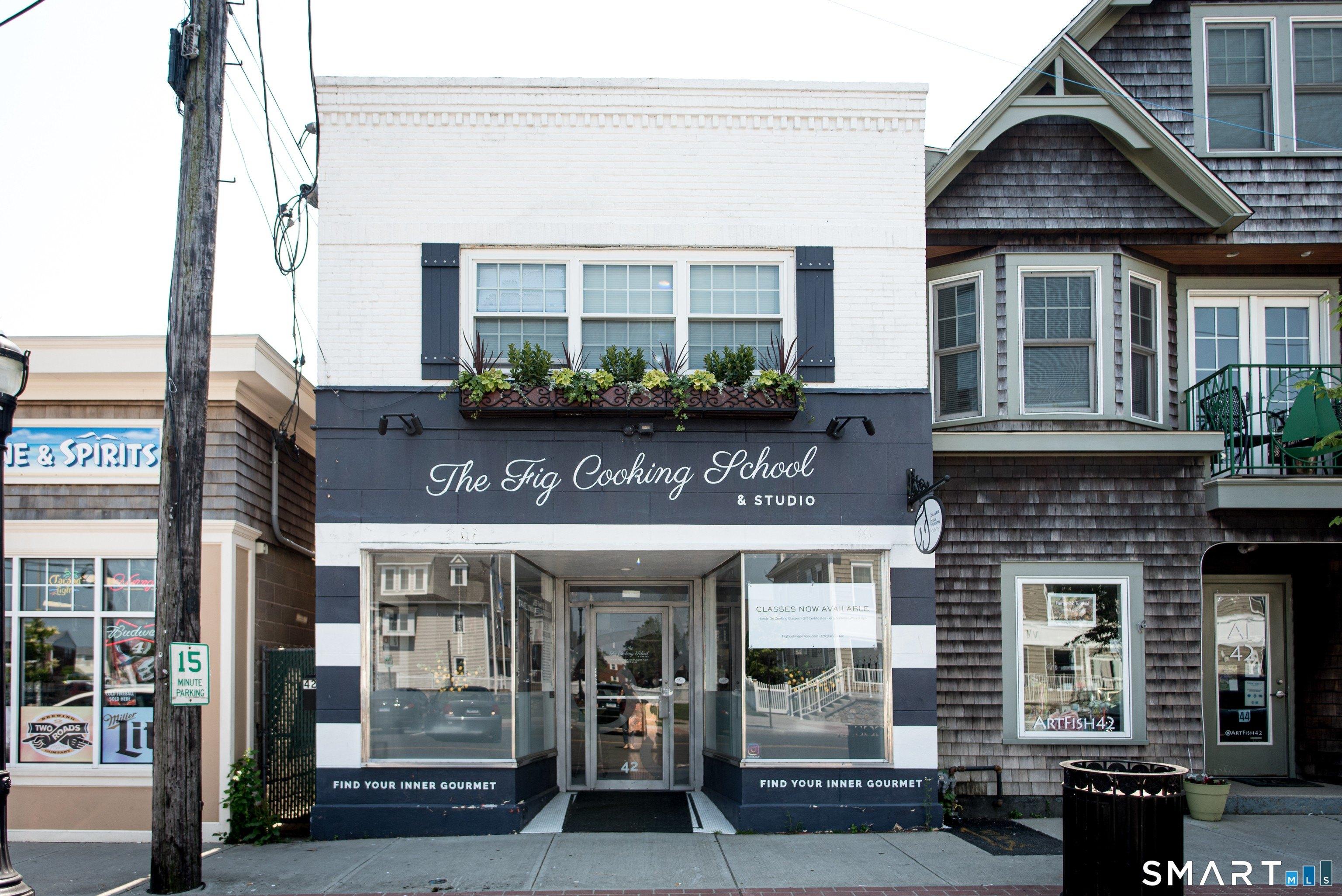 Property Image for 42 Naugatuck Avenue
