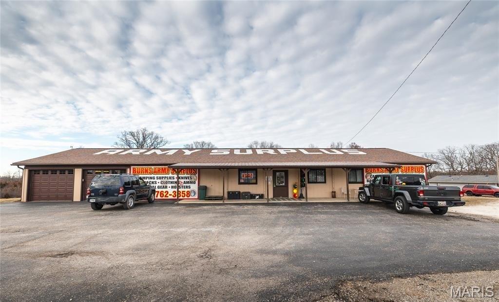 Property Image for 363 Doolittle Outer Road