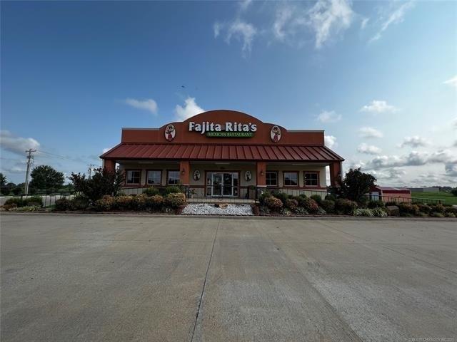 Property Image for 1200 S Scott Street 1