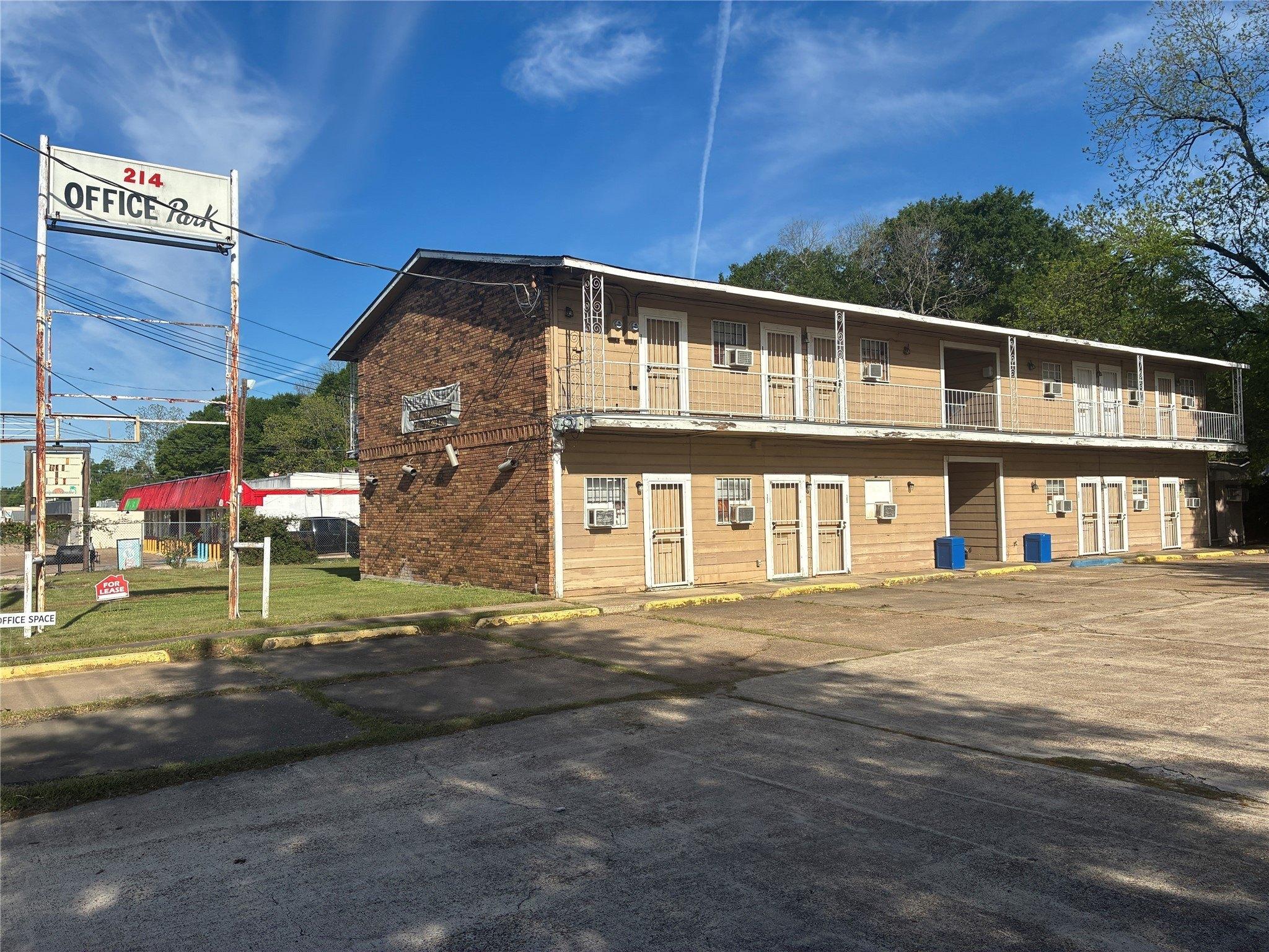 Property Image for 214 W 70th Street