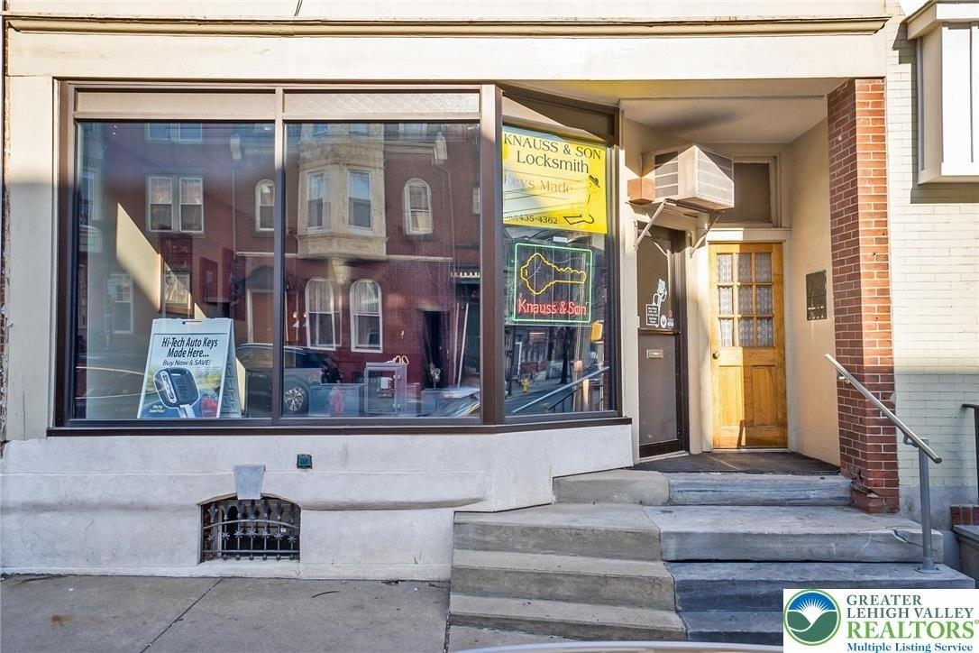 Property Image for Knauss & Son Locksmith