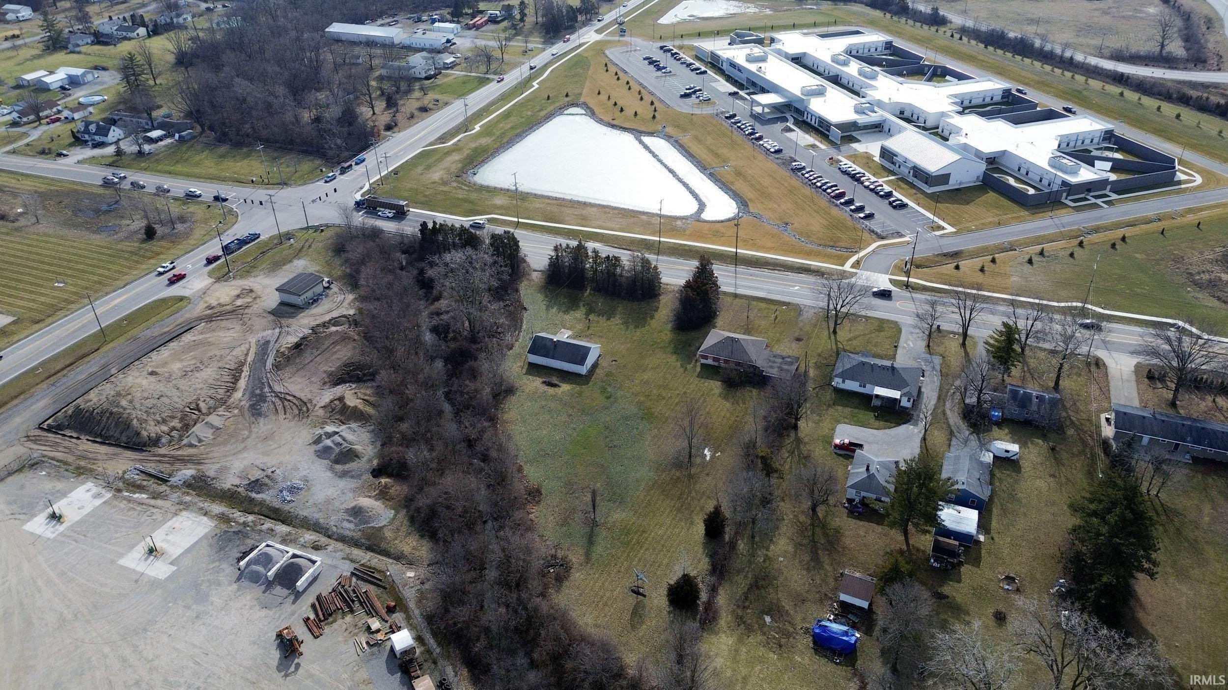 Property Image for 3878-3912 W Washington Center Road