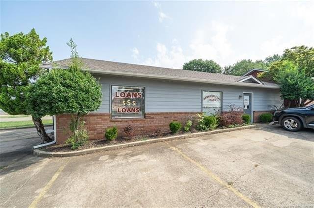 Property Image for 2104 N Broadway Street unit: B