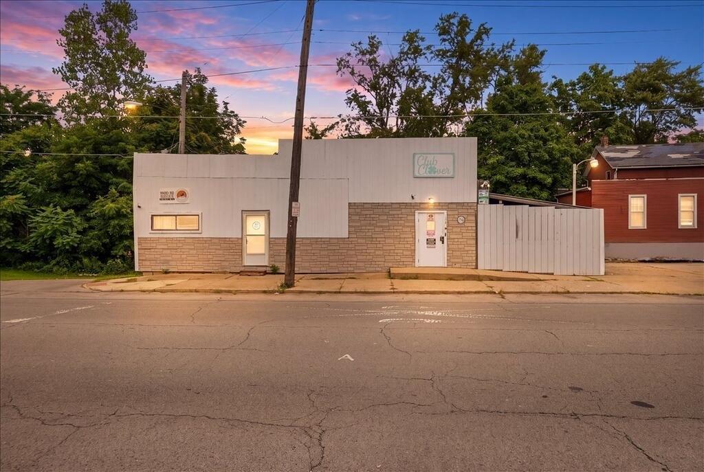 Property Image for 185 Orange Street