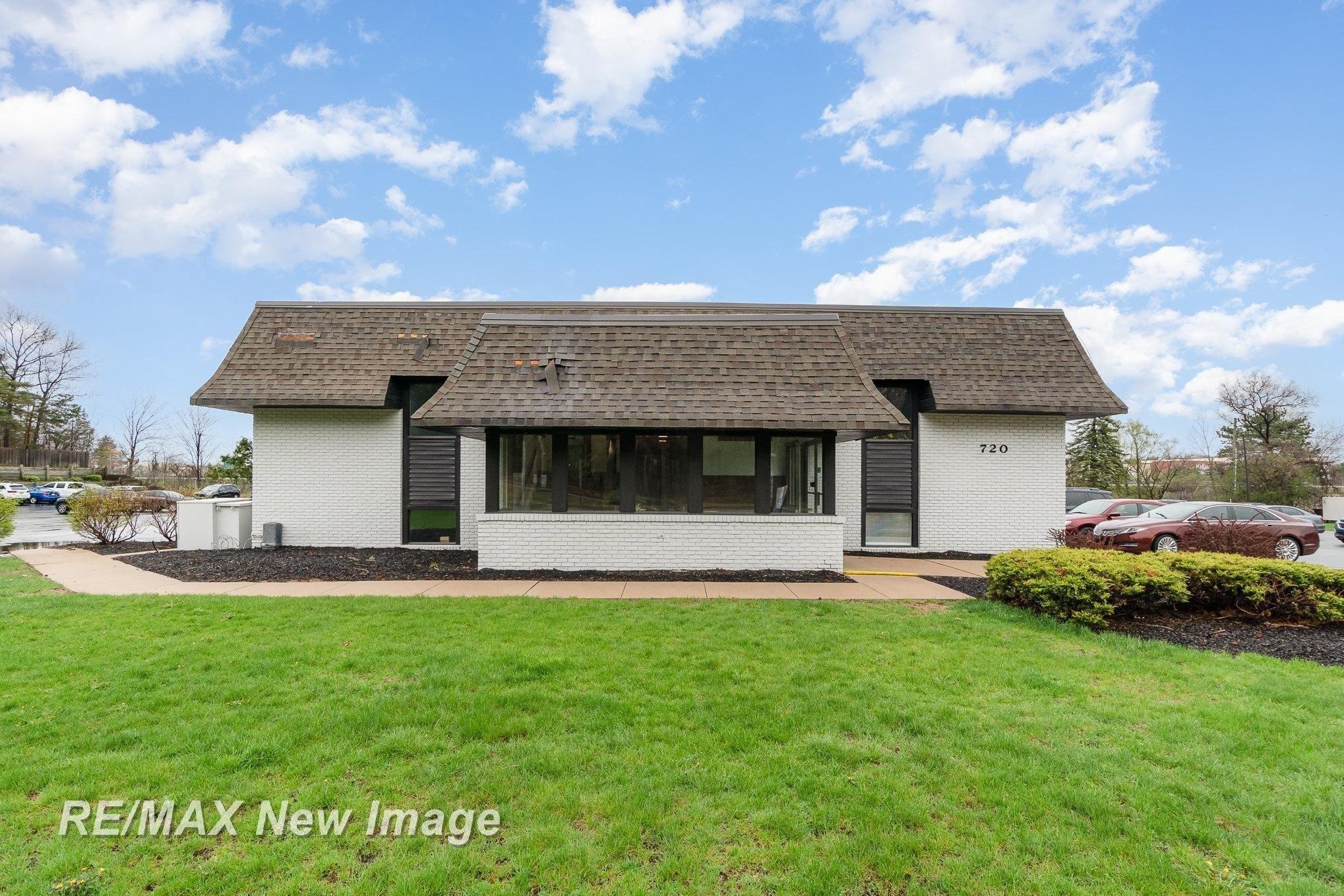 Property Image for 720 W Wackerly