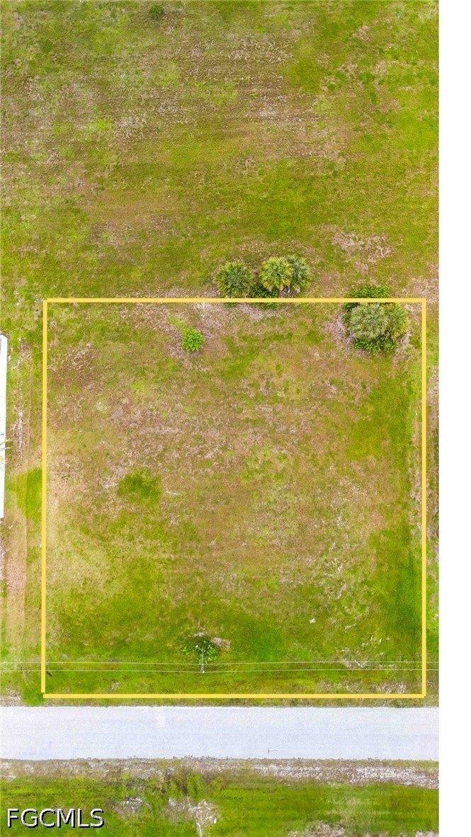 Property Image for 819 NW 24th Place
