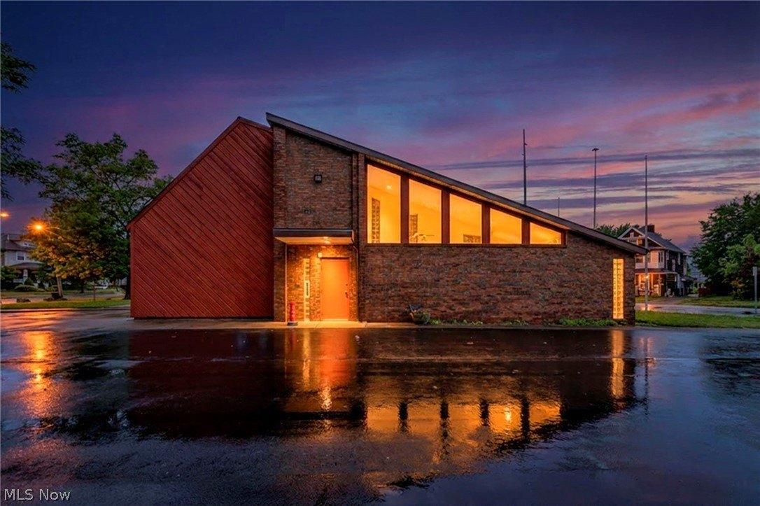 Property Image for 1319 W Erie Ave, Lorain, OH 44052