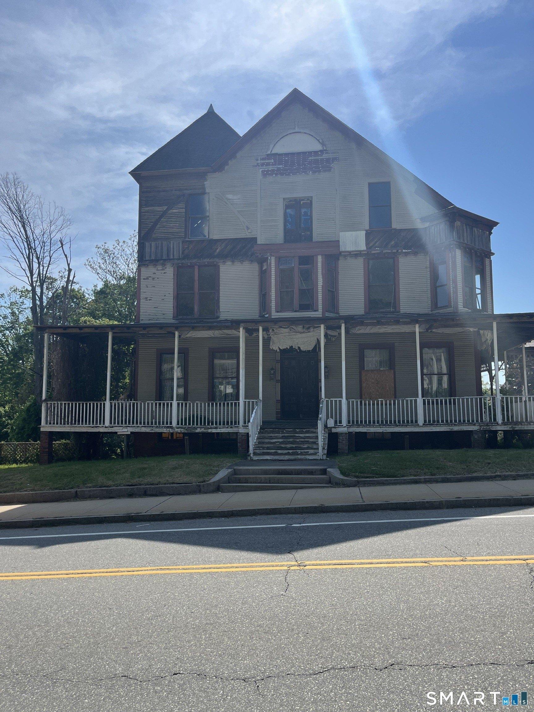Property Image for 98 Washington Street