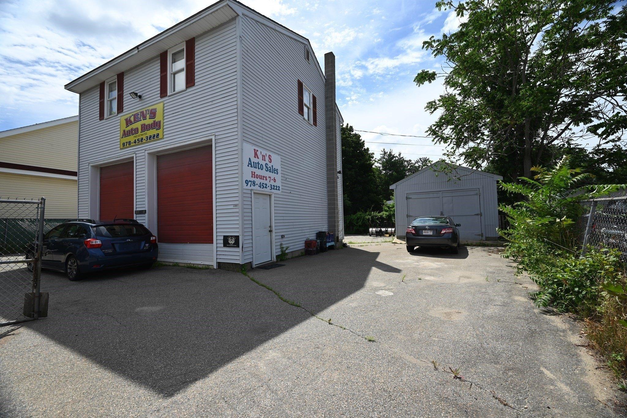 Property Image for 39 Wilbur St