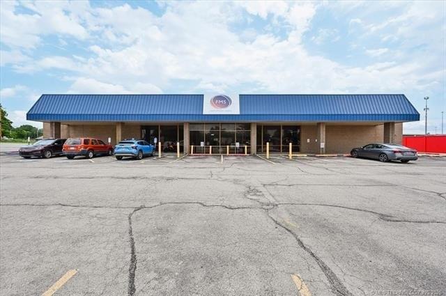 Property Image for 4915 S Union Avenue