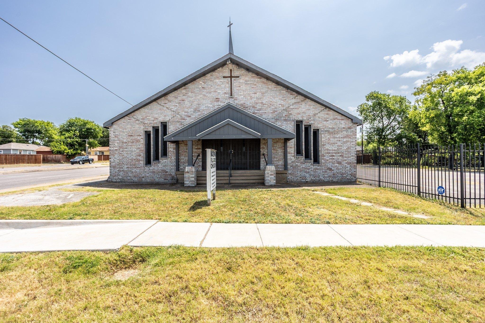 Property Image for 3202 S Beckley Avenue