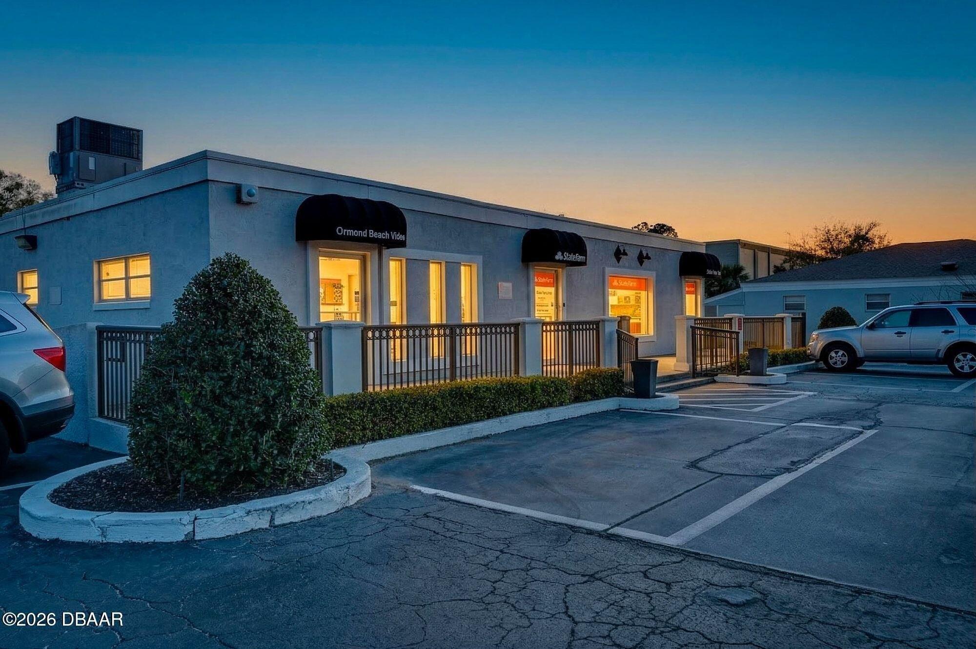 Property Image for 325 S Yonge Street