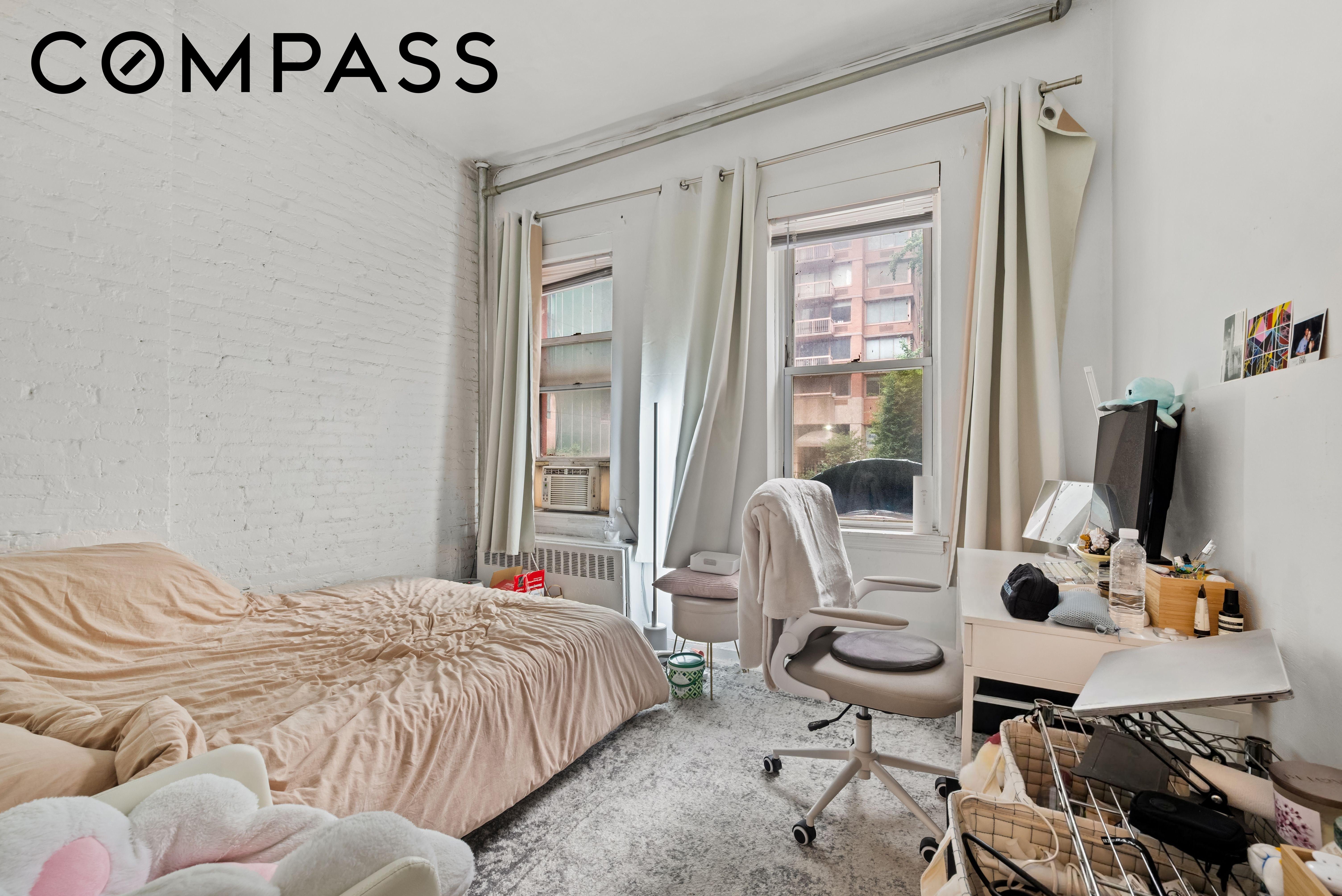 Property Image for 242 E 40th Street