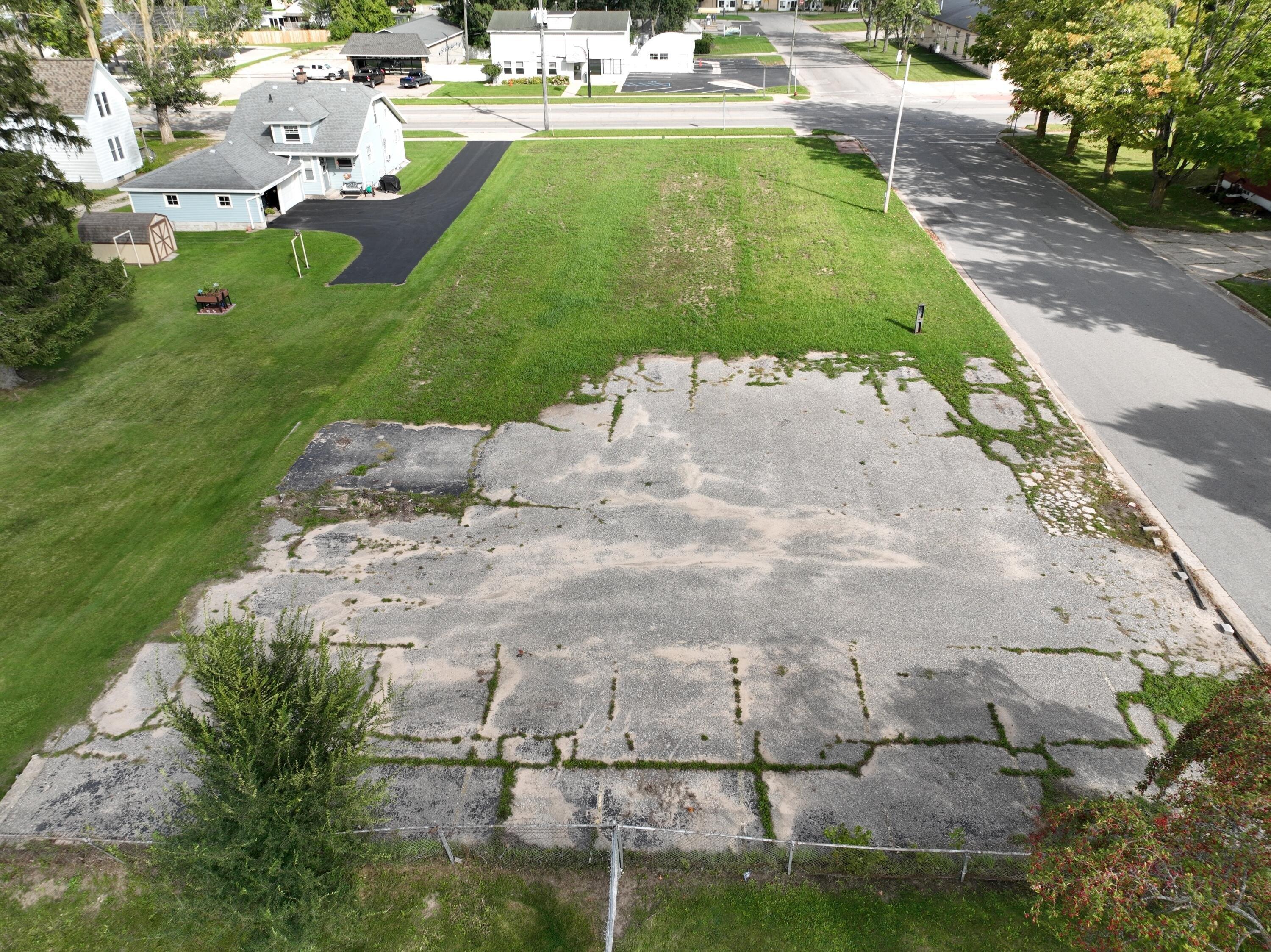 Property Image for 781 S Chestnut Street