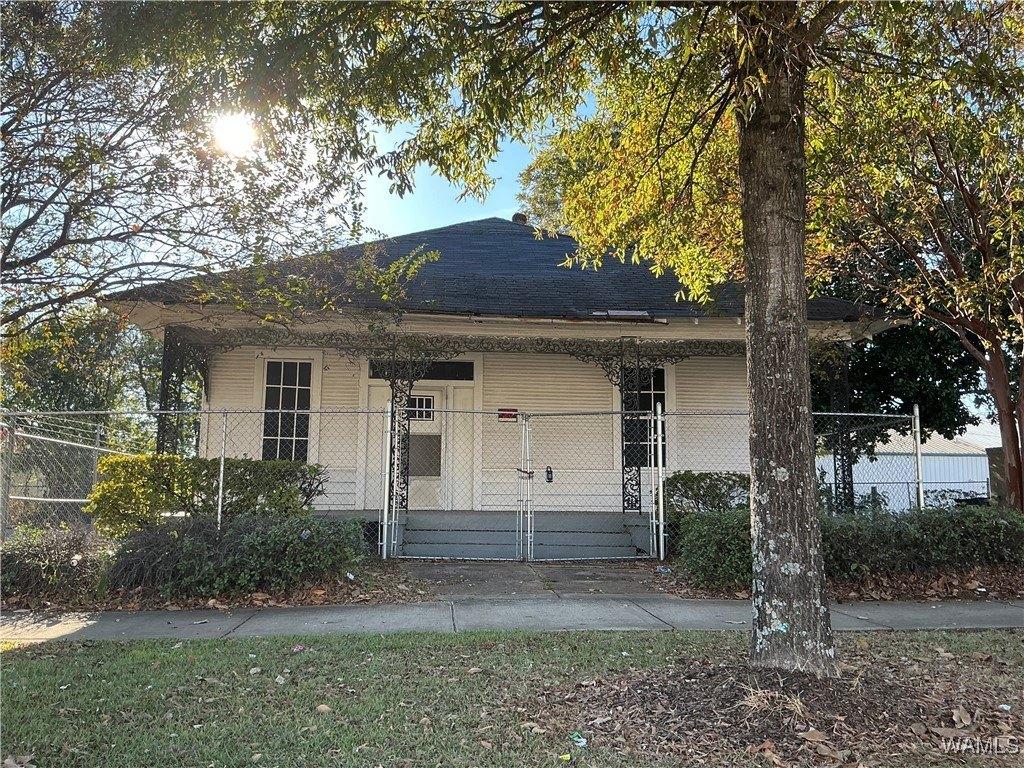 Property Image for 1810 Greensboro Avenue