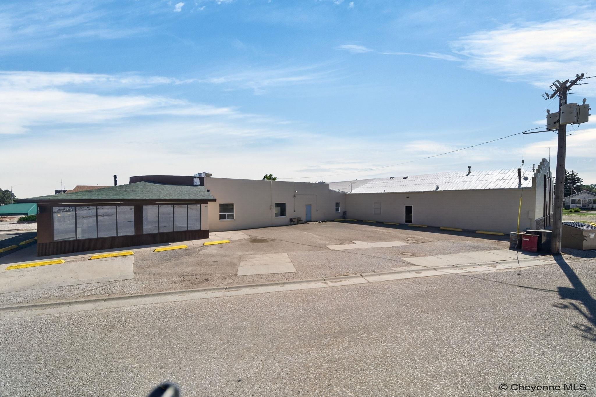 Property Image for 1558 Main St