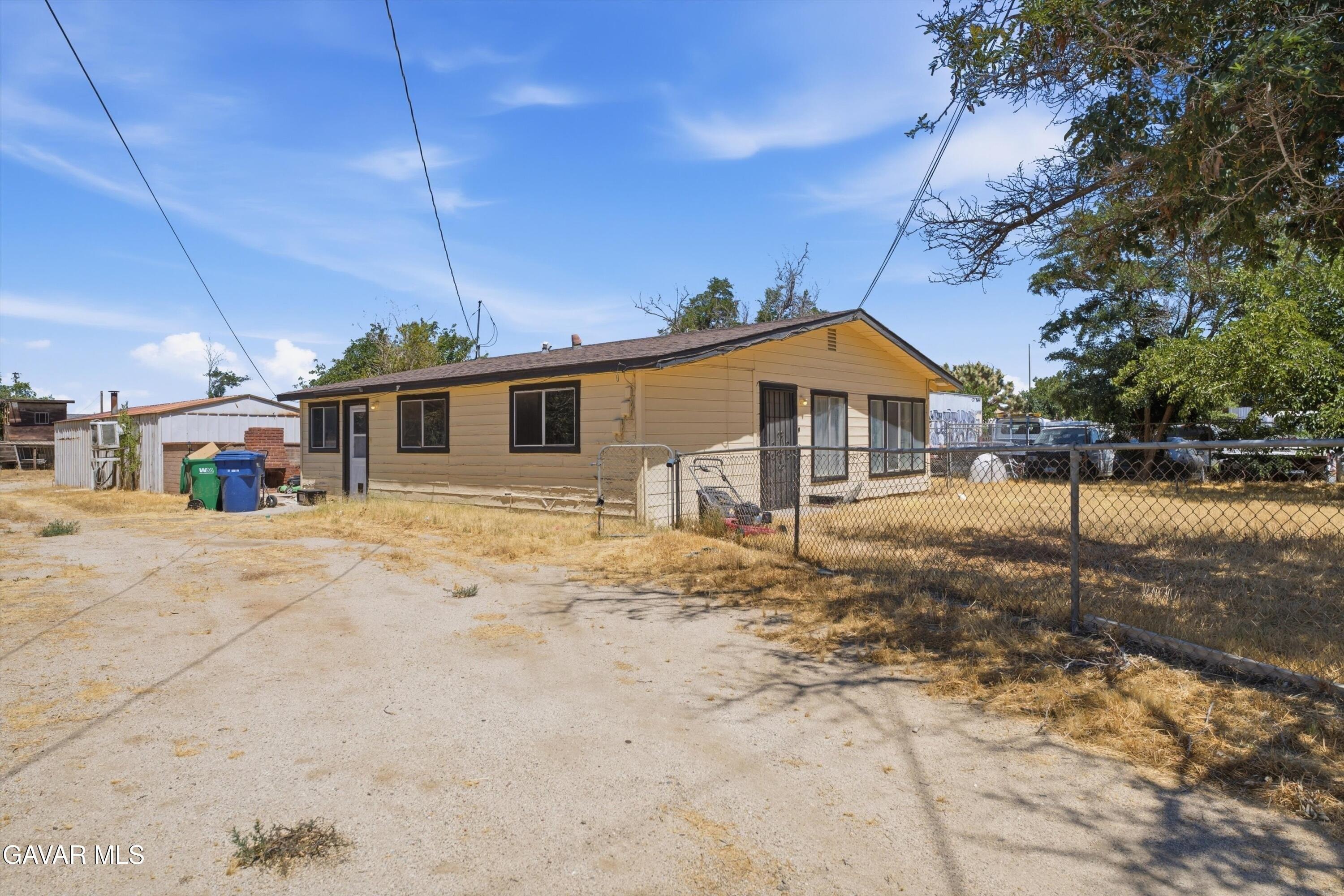 Property Image for 42735 E 2nd Street