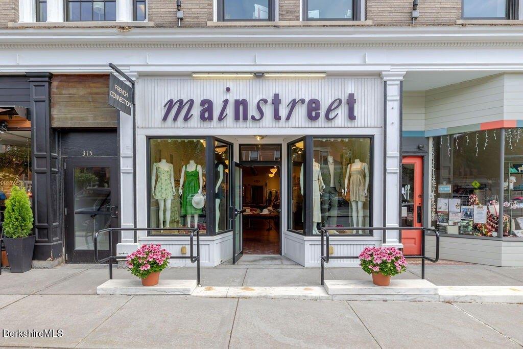 Property Image for 317 Main St