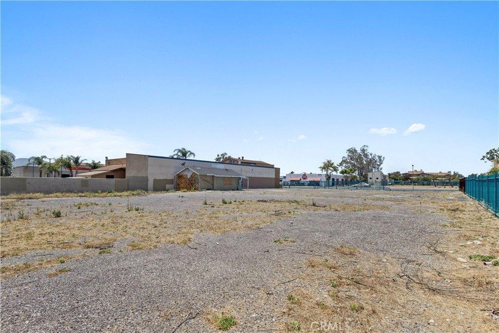 Property Image for 9491 Sierra Avenue