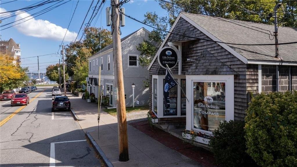 Property Image for 19 Narragansett Avenue