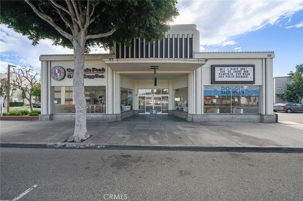Property Image for 218 W Commonwealth