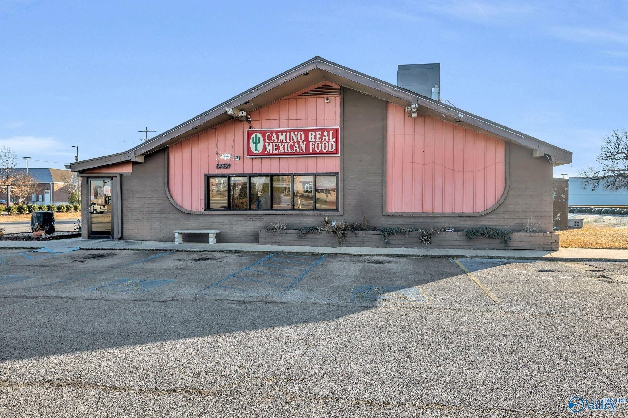 Property Image for 2504 US Highway 31