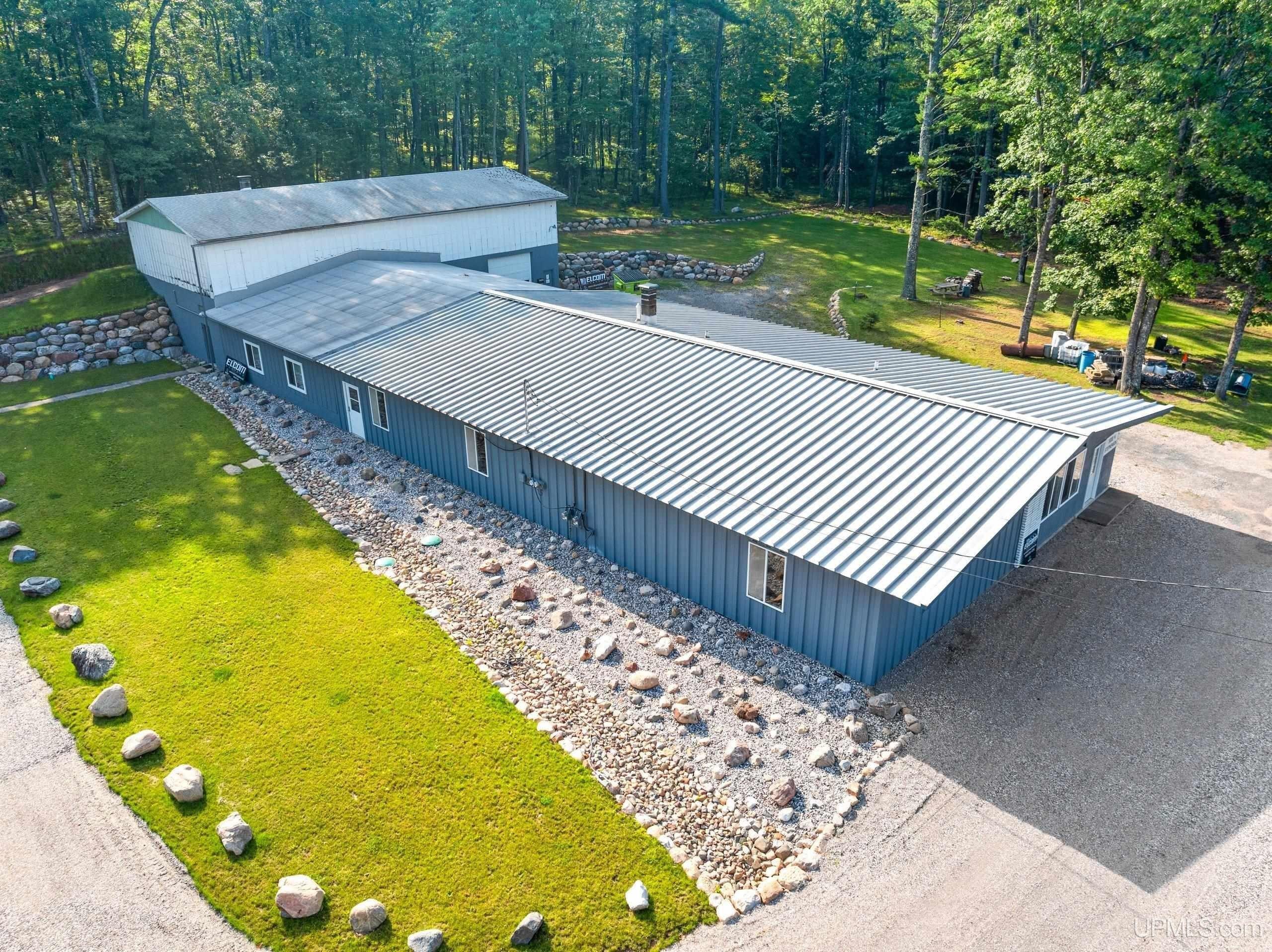 Property Image for 5000 N Stephenson Avenue