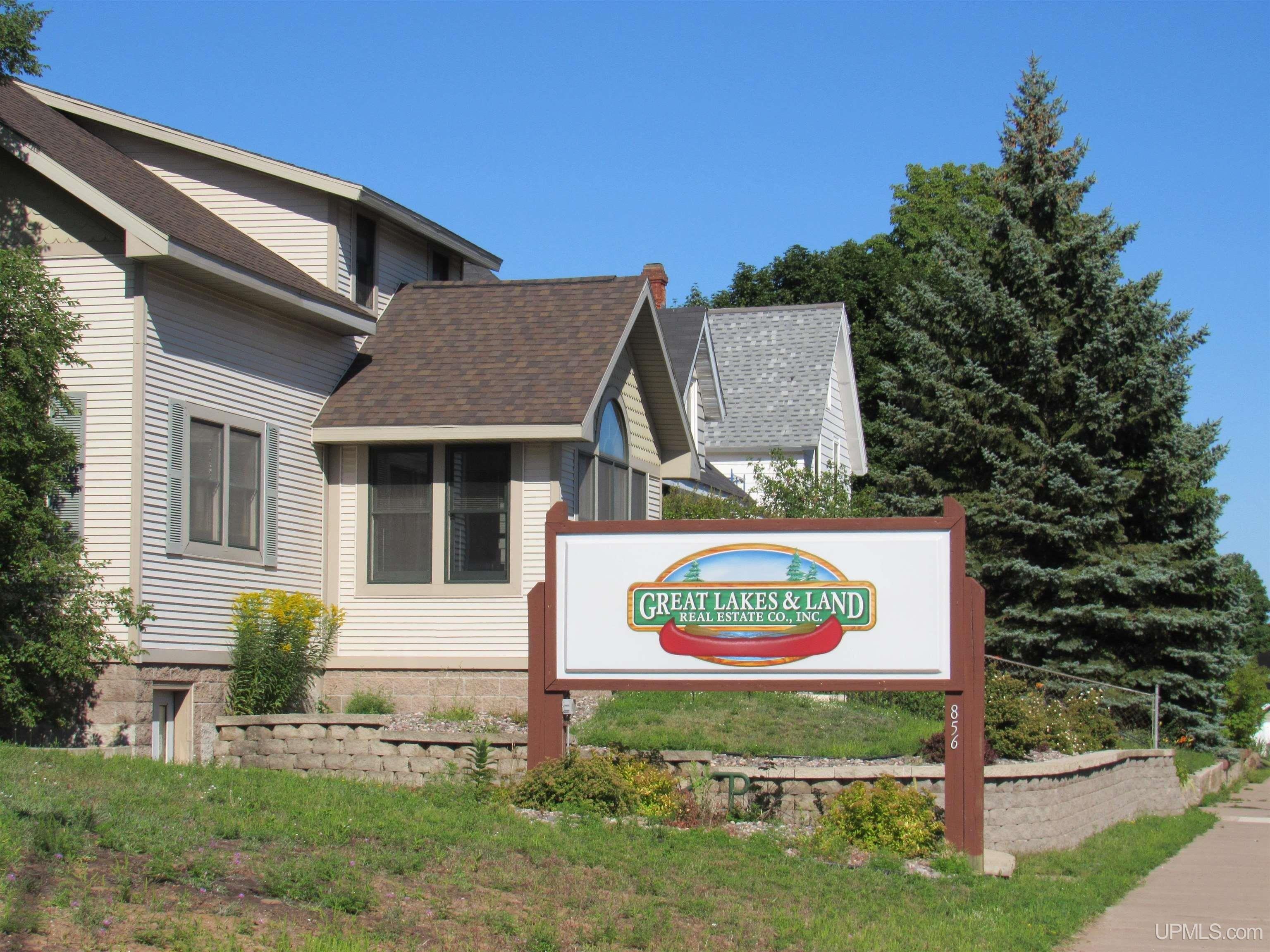 Property Image for 856 W Washington Street