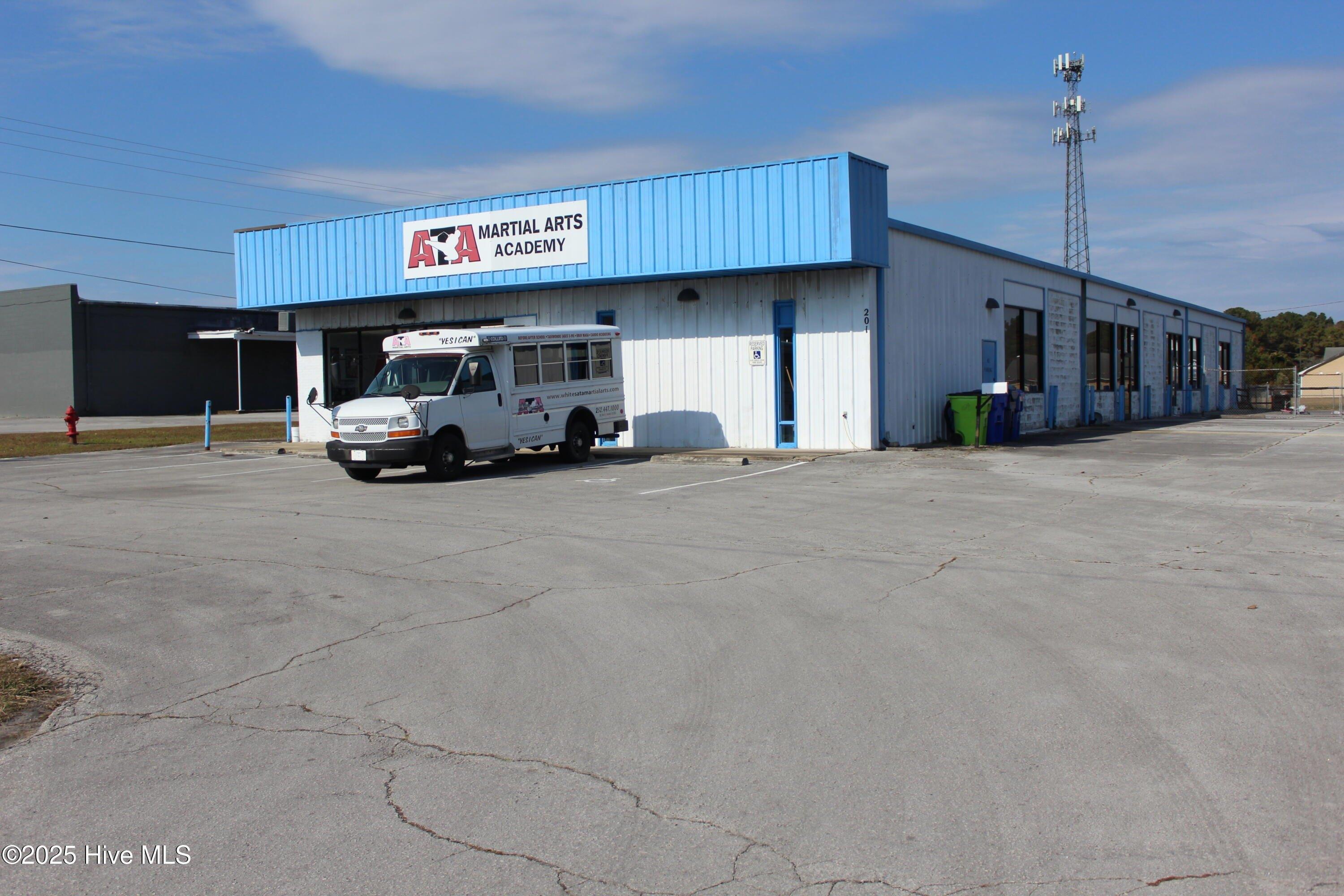 Property Image for 201 N Shepard Street