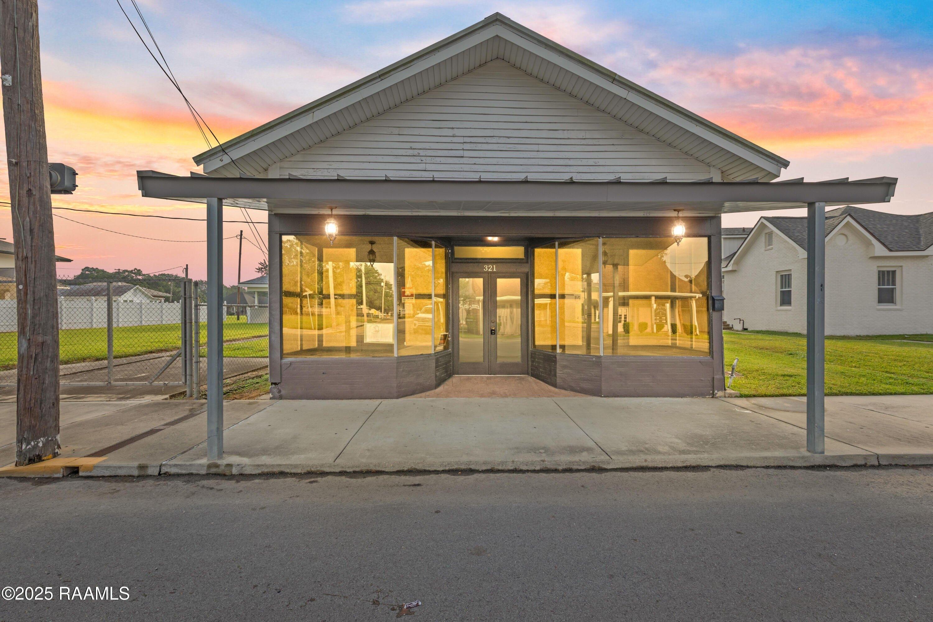 Property Image for 321 S Main Street