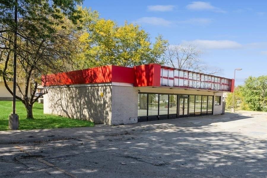 Property Image for 955 Mormon Trek Blvd